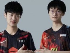 二叔二婶什么梗 左手为什么叫二婶